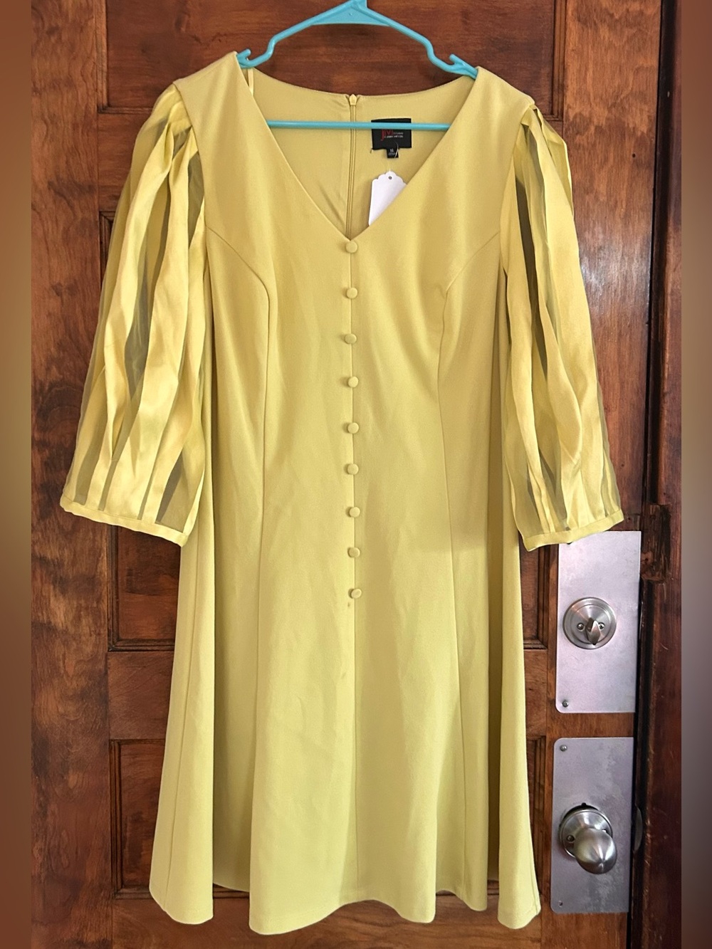 Vintage Lime Green Knee-Length Dress with Mesh Bell Sleeves